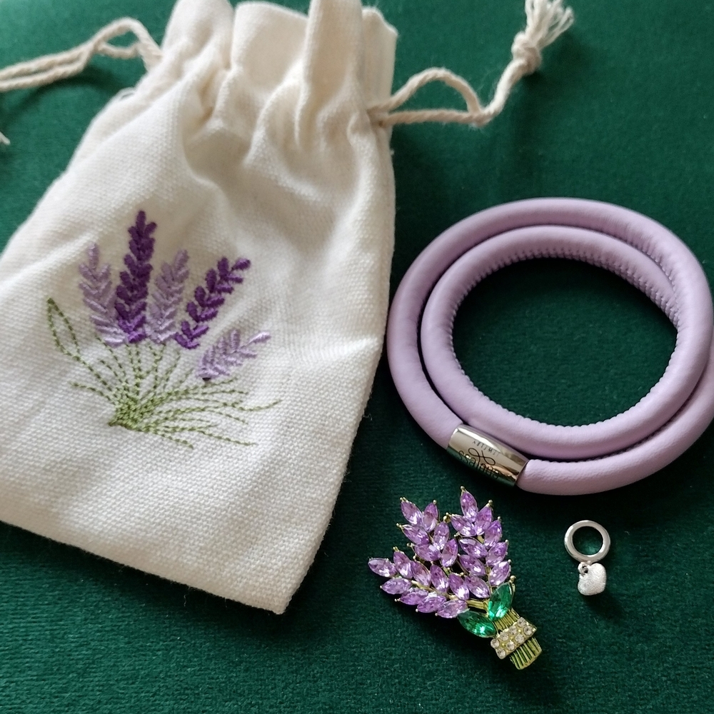 Lavender Set Leather JLo Endless Double Bracelet Sparkle Heart Charm Brooch